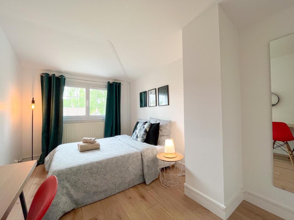 Maison Ideale Pour Visiter Paris Versailles - Chambres Privees Paris-Saclay Bures-sur-Yvette Dış mekan fotoğraf